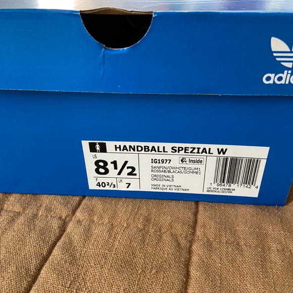 Sandy pink adidas handball spezial NWT - Picture 3 of 4